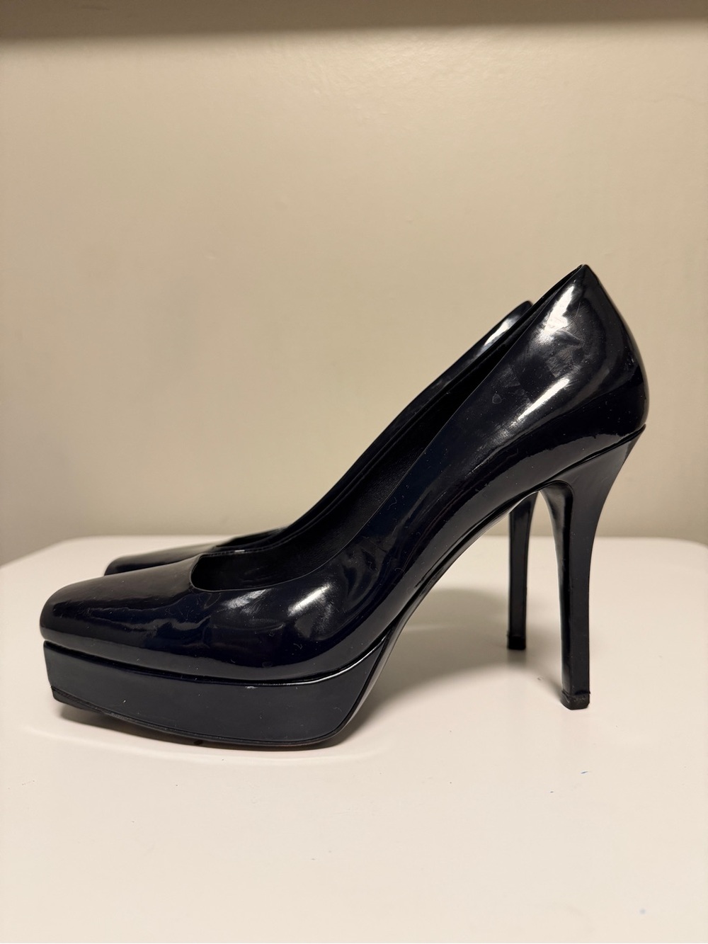 Gucci Marine Navy Blue Patent Leather Platform Pump Women’s EU 39 US 9 UK 6